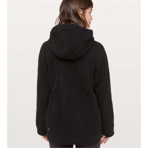 ✨Lululemon So Sherpa Hooded Black Sz Medium Jacket✨ - Picture 3 of 8